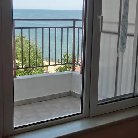 Sea View Apartment, Panorama, Pools And Beach,