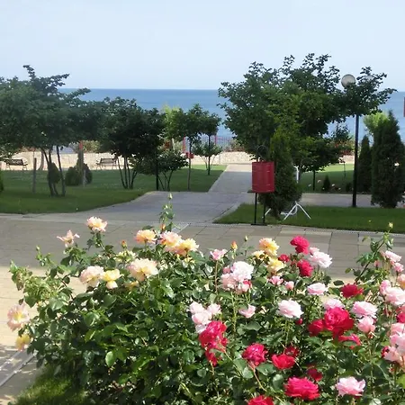 Sea View Apartment, Panorama, Pools And Beach, Apartament *